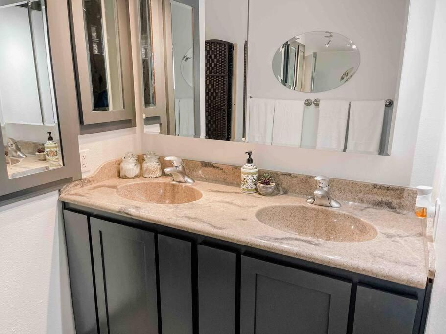 *Entertainment Villa* 5Min To Strip Optional Heated Pool Jacuzzi! Las Vegas Exterior photo