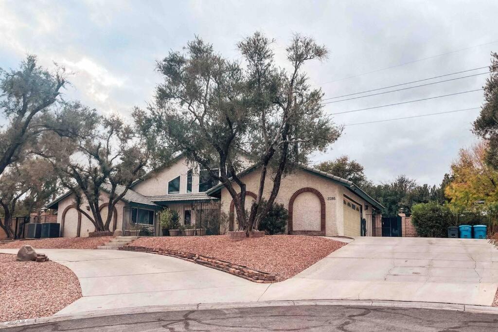 *Entertainment Villa* 5Min To Strip Optional Heated Pool Jacuzzi! Las Vegas Exterior photo